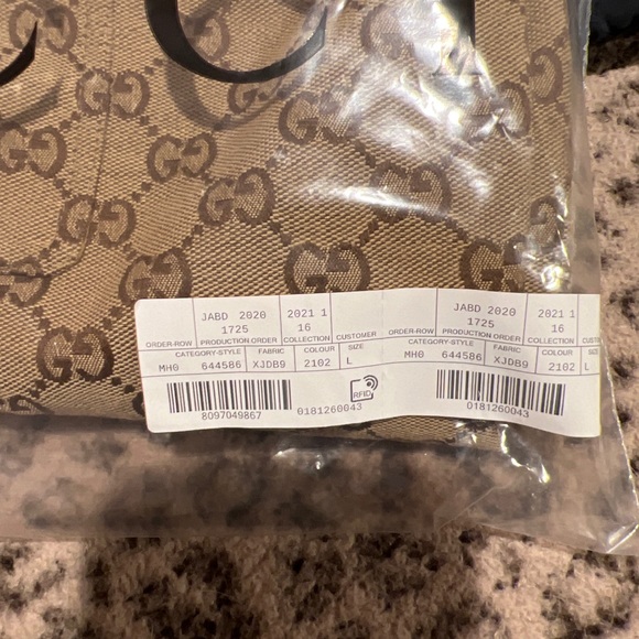 COPY - Gucci north face collab shorts - Picture 3 of 8